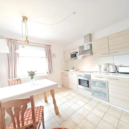 Bruhn Nr 2 Apartmán